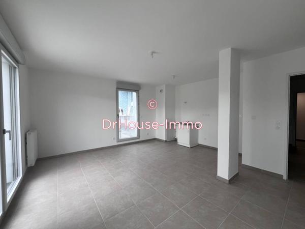 Appartement à louer 3 pièces de 59 m²