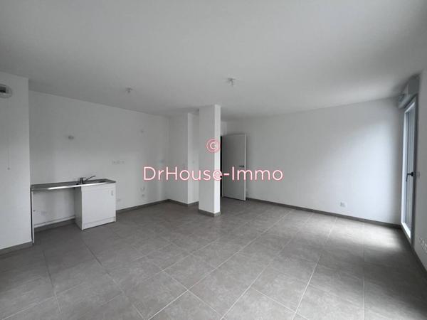 Appartement à louer 3 pièces de 59 m²