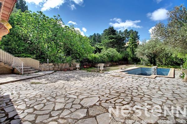 A VENDRE ! Maison Lorgues  140m²  6 pièces + Piscine + Garage