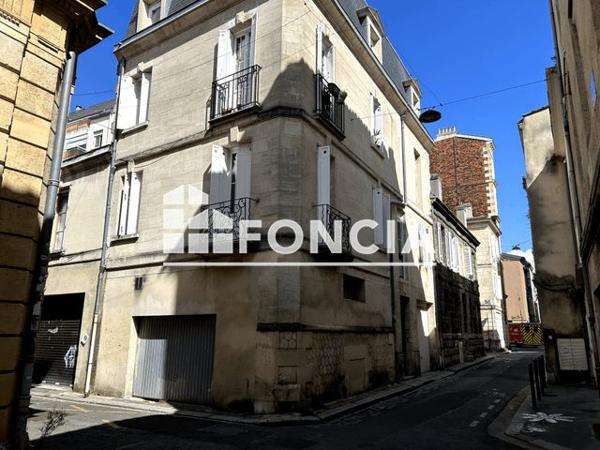 À vendre Studio 34 m² - Bordeaux 33000
