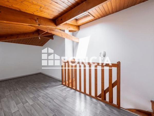 À vendre Studio 34 m² - Bordeaux 33000