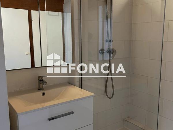 À vendre Studio 34 m² - Bordeaux 33000