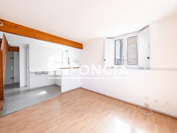 À vendre Studio 34 m² - Bordeaux 33000