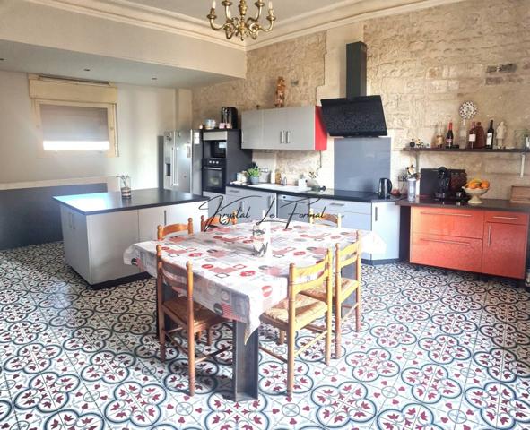 Maison à vendre 7 pièces de 220 m²