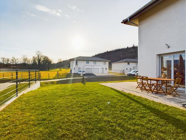 RUMILLY - Maison récente de 2023 - 95 m² - Terrain 365 m² - Garage - Au calme