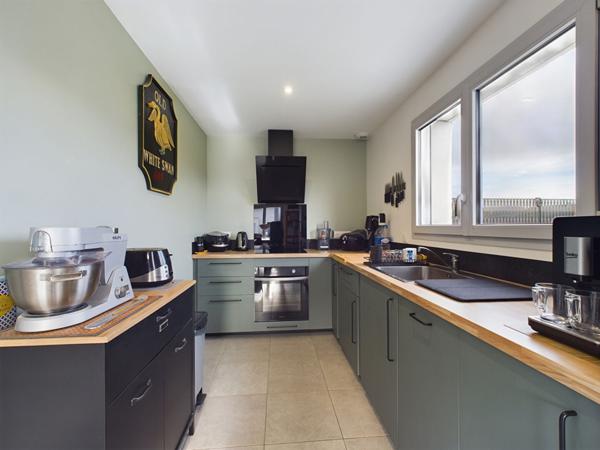 RUMILLY - Maison récente de 2023 - 95 m² - Terrain 365 m² - Garage - Au calme