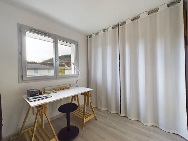 RUMILLY - Maison récente de 2023 - 95 m² - Terrain 365 m² - Garage - Au calme