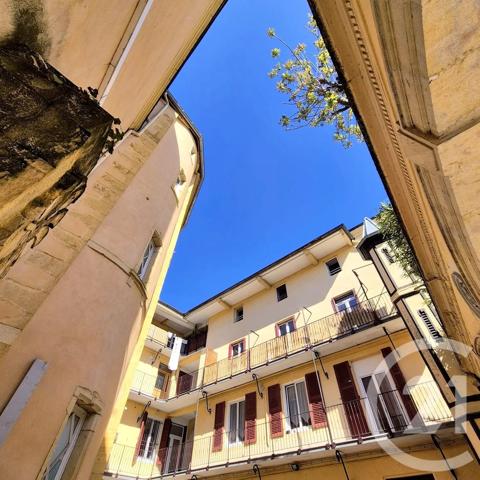 Appartement à vendre  7 pièces - 202 m 2   ROANNE  - 42
