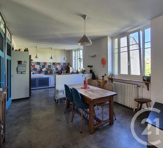 Appartement à vendre  7 pièces - 202 m 2   ROANNE  - 42