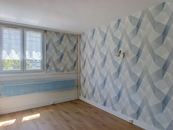 EXCLUSIVITÉ - Saint-Étienne - Appartement T4 de 72,26 m² - 2/3 chambres - Lumineux - 5ème étage - Cave - Stationnement collectif - DPE C - Proche Parc de l'Europe