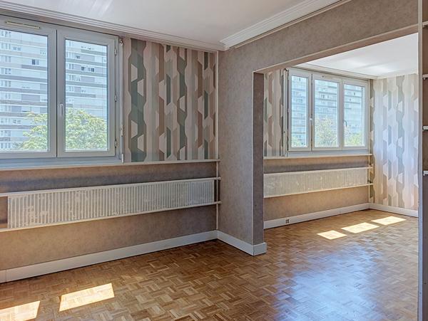 EXCLUSIVITÉ - Saint-Étienne - Appartement T4 de 72,26 m² - 2/3 chambres - Lumineux - 5ème étage - Cave - Stationnement collectif - DPE C - Proche Parc de l'Europe