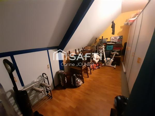 Rare maison récente avec vie de plein pied à deux pas du centre bourg, de la gare de Langon et une vue imprenable!