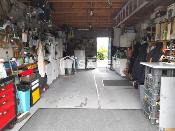 Rare maison récente avec vie de plein pied à deux pas du centre bourg, de la gare de Langon et une vue imprenable!