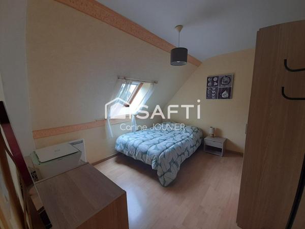 Rare maison récente avec vie de plein pied à deux pas du centre bourg, de la gare de Langon et une vue imprenable!