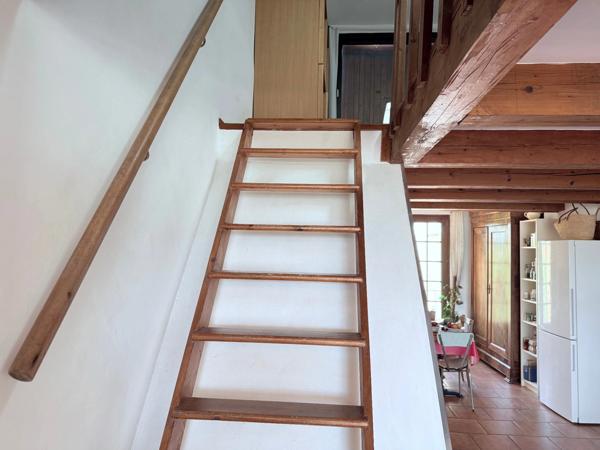 T2 Duplex dernier étage 57m² + terrasses – Vues toits & Thermes – Aix Centre