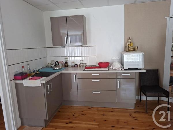 Maison à vendre  3 pièces - 90 m 2   BRIOUDE  - 43