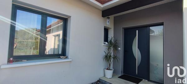 Maison traditionnelle 5 pièces de 133 m² à Soustons (40140)