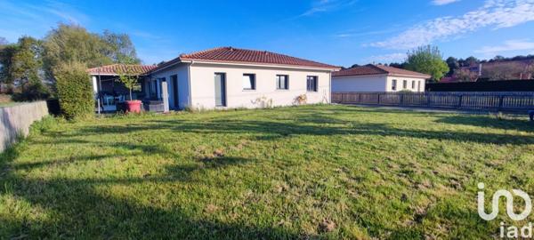 Maison traditionnelle 5 pièces de 133 m² à Soustons (40140)