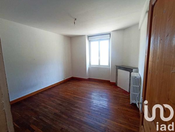 Maison de ville 7 pièces de 166 m² à Razès (87640)