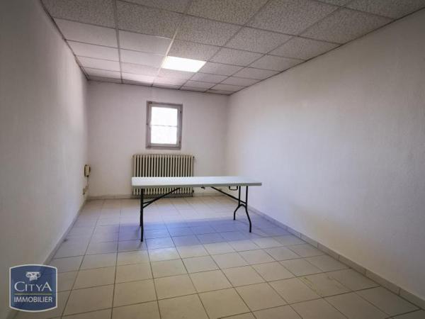 Local professionnel à louer