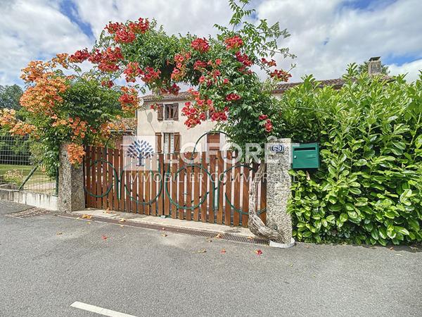 Achat maison près de BRESSUIRE - 4 pièce(s) - 110 m² - 62 162 €