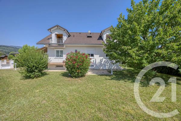 Maison à vendre  6 pièces - 165 m 2   CHAMBERY  - 73