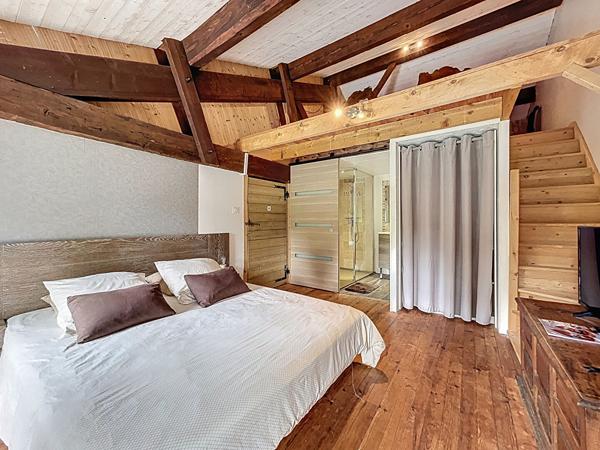 Demeure Montesquieu Volvestre T11 - 411 m2 avec piscine et jacuzzi