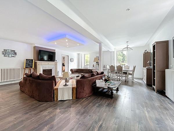 Demeure Montesquieu Volvestre T11 - 411 m2 avec piscine et jacuzzi