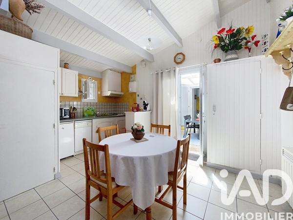 Maison à vendre 6 pièces 108 m² Le Bois-Plage-en-Ré