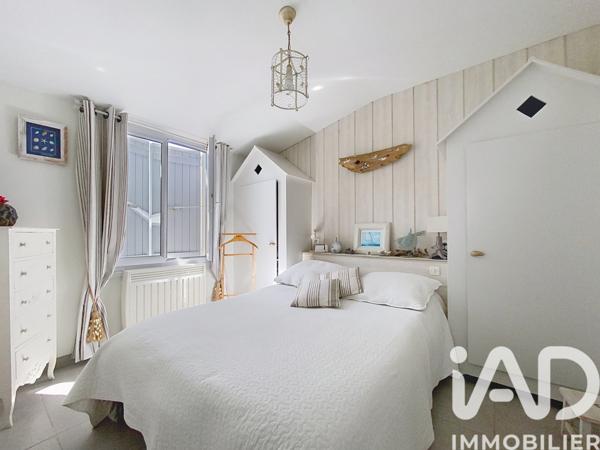 Maison à vendre 6 pièces 108 m² Le Bois-Plage-en-Ré