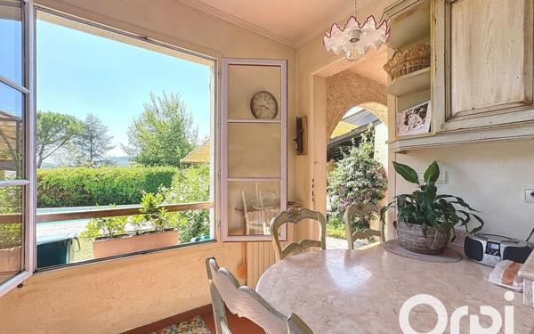 Maison à vendre    5 pièces •  La Colle-sur-Loup