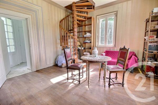 Maison à vendre  8 pièces - 275,44 m2 COUR CHEVERNY - 41