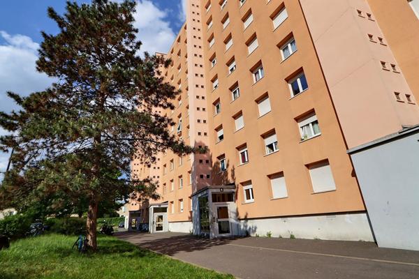 Appartement La Courneuve 3 pièces 52 m2
