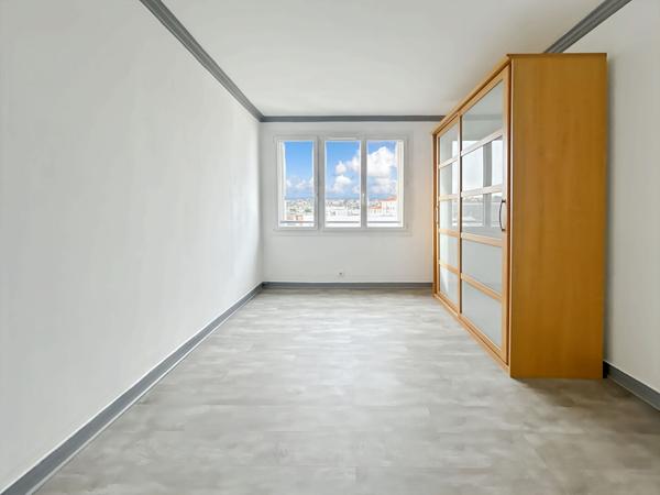 Appartement Vitry Sur Seine 3 pièces - Le Fort - 59 m2