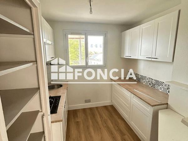 Location Appartement 3 pièces 54.54 m² - 123 RUE EBLE Angers 49000