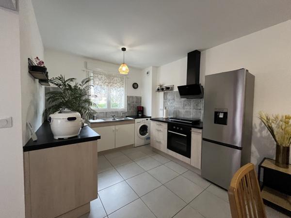Appartement à vendre 202 350 € Péret 3 p 64 m² DPE C