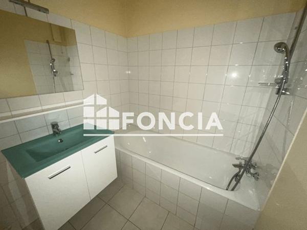 Location Appartement 2 pièces 54.41 m² - 1 RUE DE LA BARRE Chateau Thierry 02400