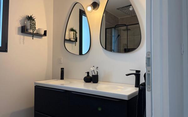 Maison à vendre    3 pièces •  Cravans