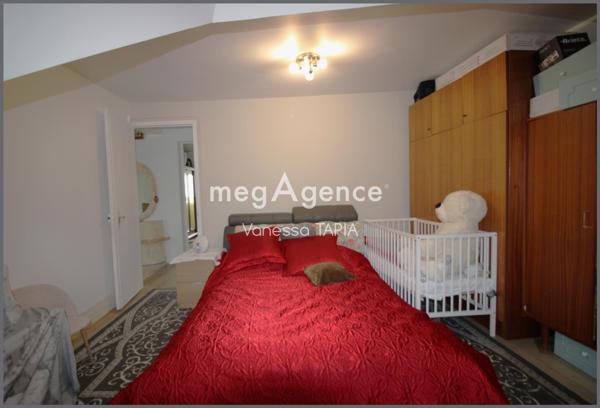 Maison à ROMILLY-SUR-SEINE, 10100 - 6 pièces 159m²