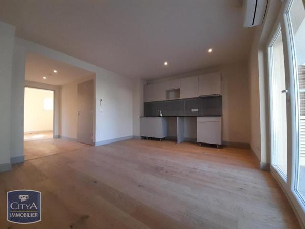 Appartement à louer 3 pièces 58.25m²
