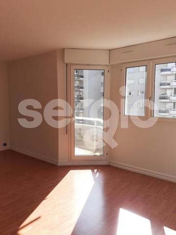 Location 3 Pieces 47 92400 Courbevoie 18 2091 01 1156