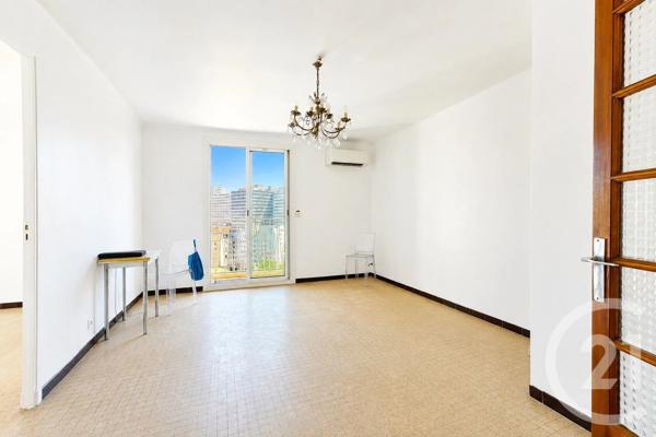 Appartement T2 à vendre  3 pièces - 50 m 2   MARSEILLE  - 13008