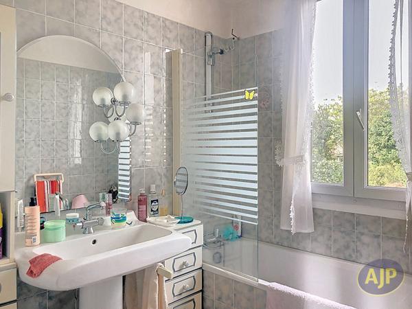 Vente maison Cholet : 229 190 € - AJP Immobilier Cholet