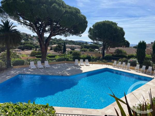 Appartement T3 à vendre  3 pièces - 34,40 m 2   CAVALAIRE SUR MER  - 83