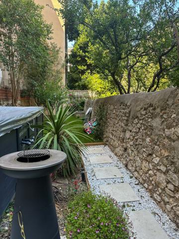 Marseille (13008) Rare à la vente – Duplex avec jardin privatif dans le 8ème arrondissement de Marseille