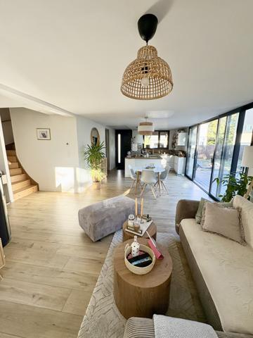 Maison 5 pièce(s) 3 chambre(s) 96.42 m²