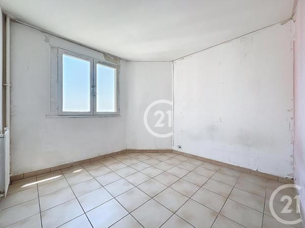 Appartement F4 à vendre  4 pièces - 85,26 m2 MONTREUIL - 93
