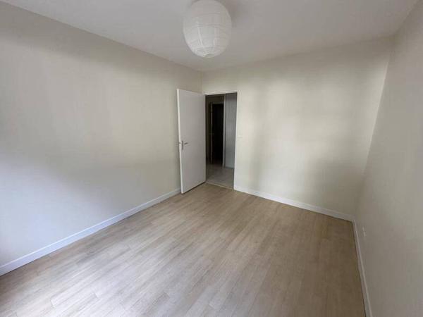 Appartement 2 pièces                                        - 44000 Nantes Réf : 12270