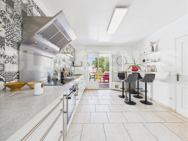 MAISON FAMILLIALE ET RENOVEE