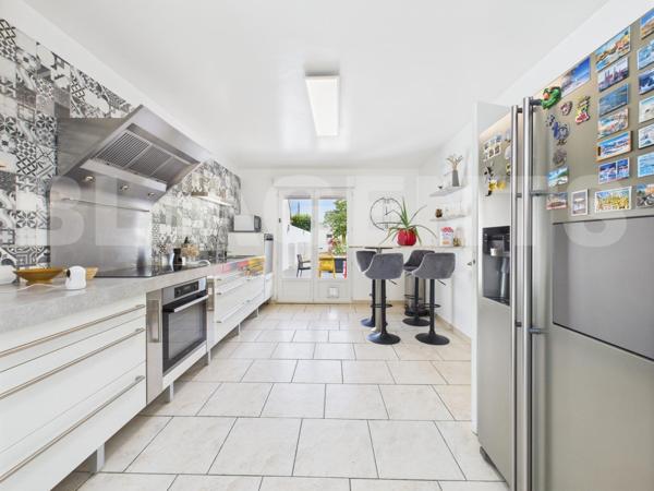 MAISON FAMILLIALE ET RENOVEE